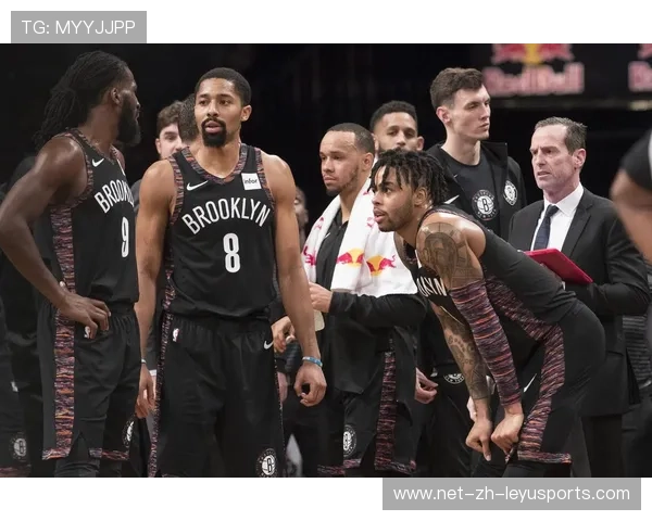 篮网主场外打造街头篮球文化墙,融合社区艺术,篮网主题球馆 篮网主场外打造街头篮球文化墙,融合社区艺术,篮网主题球馆